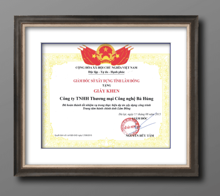 Giấy khen của Sở Xây dựng tỉnh Lâm Đồng trao tặng Công ty Bá Hùng
