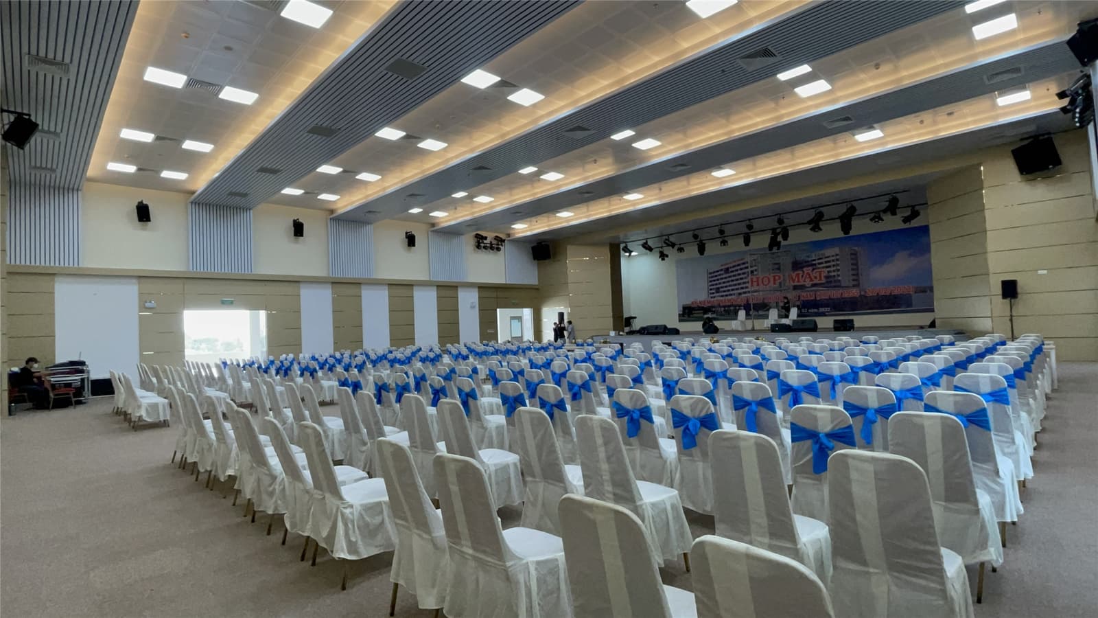 Hội trường sau khi hoàn thiện, vẫn được dùng đều đặn cho các sự kiện của bệnh viện.